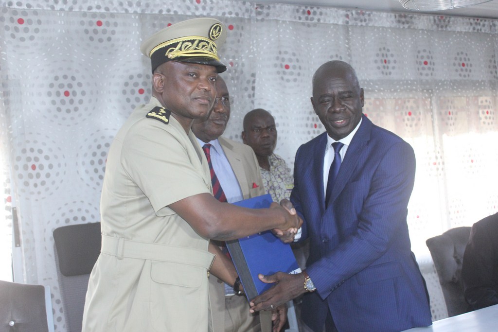 Le préfet d’Abidjan prend la tête des mairies du Plateau et de Port-Bouët pour assurer la continuité du service public