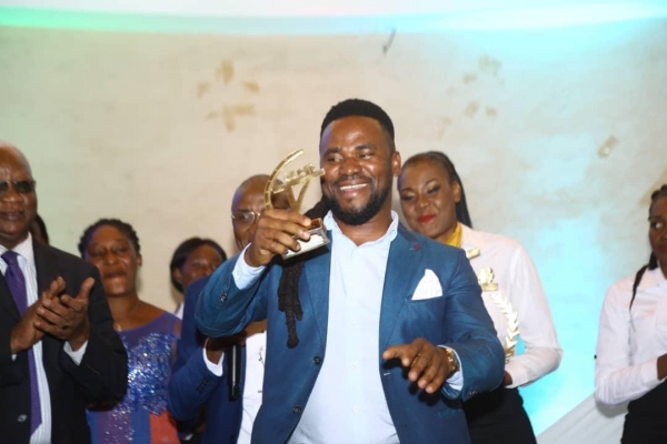 Côte d’Ivoire/2ème édition de ‘’Ivoir Humour Awards’’ : Boukary remporte le Grand Prix 2019
