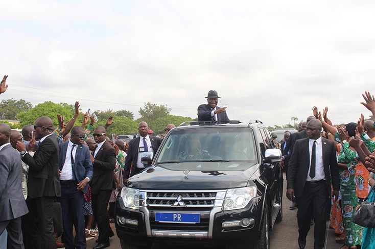 Visite d’Etat : Le Président De La République, Alassane Ouattara, Est Arrive Dans La Région du Hambol