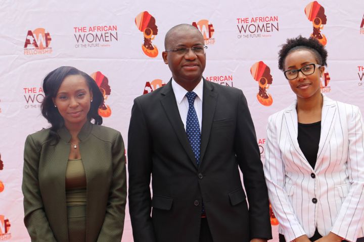 Le Ministre Sidi Touré partage son expérience avec des lauréates de AFRICAN WOMEN OF THE FUTURE FELLOWSHIP