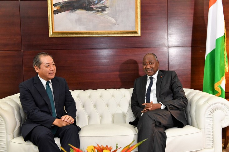 Coopération : l’ambassadeur du Japon en visite chez le Premier Ministre Amadou Gon Coulibaly