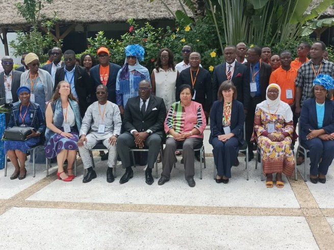 Côte d’Ivoire : lancement de la 4e édition de la semaine nationale de lutte contre les résistances aux antimicrobiens