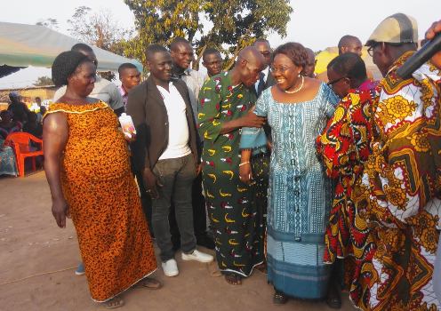 Côte D’Ivoire/Législatives 2016 : La chefferie du Ahaly investit la candidate indépendante Fatoumata Diop