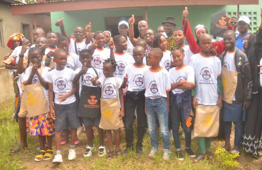 Concours « EXPRIME-TOI »: l’ONG OISVA récompense plus 30 élèves à Bouaké