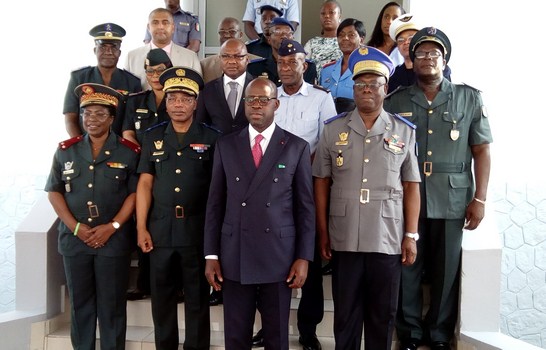 Côte d’Ivoire/Inspection générale des Armées : inauguration de la salle de conférence Alain-Richard Donwahi