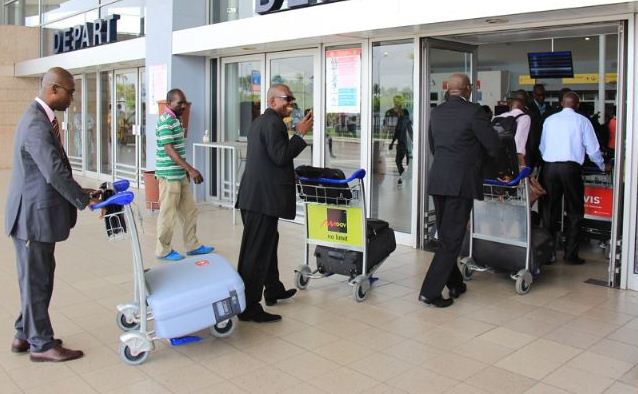 Aéroport Felix Houphouët-Boigny : Suspension de la mesure de dédouanement