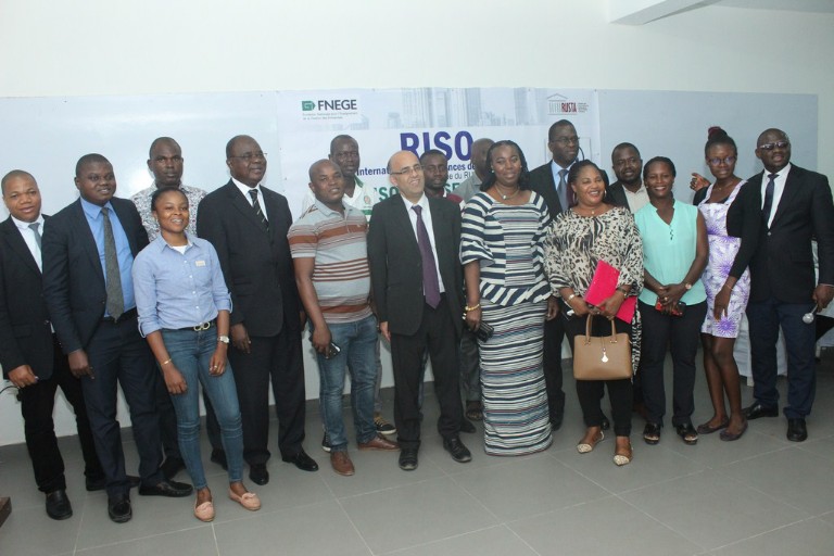 Enseignement supérieur : la Revue internationale en sciences des organisations (RISO) présenté à Abidjan