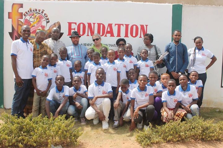Côte d’Ivoire/Action sociale : la fondation prophète Joël Krasso scolarise 1.000 enfants démunis à Divo