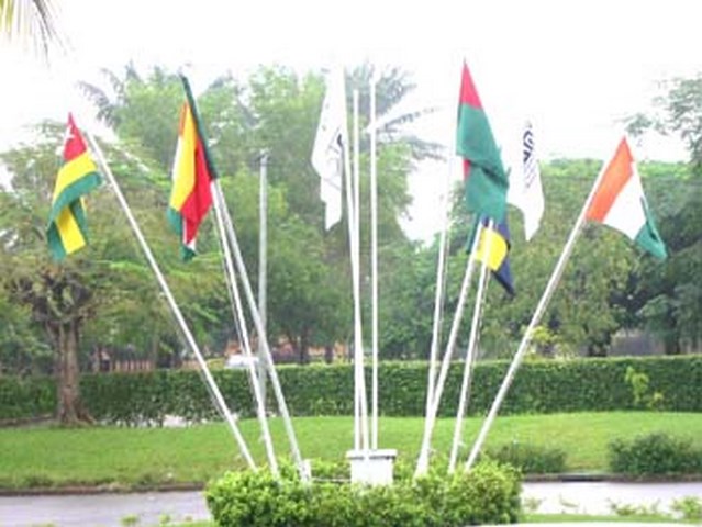 Côte d’Ivoire : Les conditions nécessaires d’un partenariat public privé au cœur une conférence au CAMPC