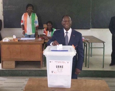 Côte d'Ivoire/Référendum sur la nouvelle Constitution: Le Président Alassane Ouattara a voté au lycée ste Marie de cocody