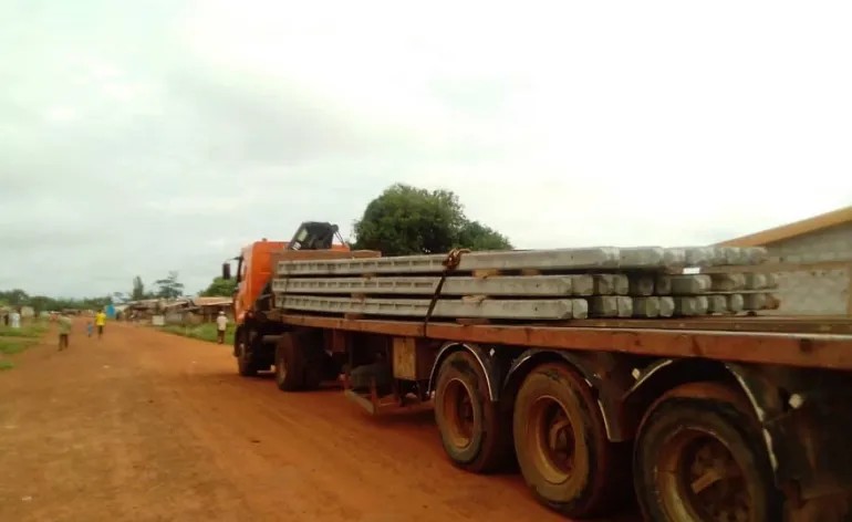Guiglo: Détournement de poteaux électriques] Accusée par les populations de Gblapleu, voici la réaction de l’Entreprise EMITEL Côte d’Ivoire