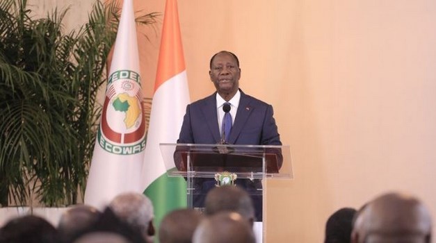 Côte d’Ivoire : la nouvelle constitution promulguée, Ouattara remercie ceux qui ont voté contre le texte