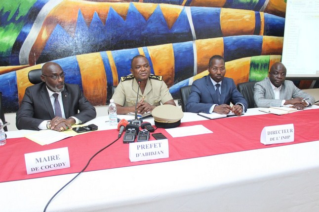 Lutte contre la Dengue : « Essayons de changer de comportement pour notre propre santé » le préfet d’Abidjan