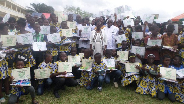 Côte d’ivoire/Journée de l’excellence : Le Groupe Scolaire Nahaclan célèbre  ses meilleurs élèves