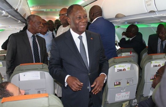 Air Côte d’Ivoire : Le Président Ouattara accueille le A 320 avec fierté à Ouaga