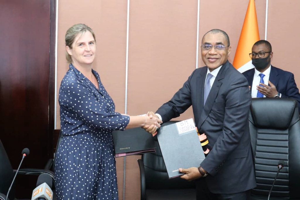 Côte d’Ivoire : L’Etat ivoirien et la Banque Mondiale signent trois accords de financement