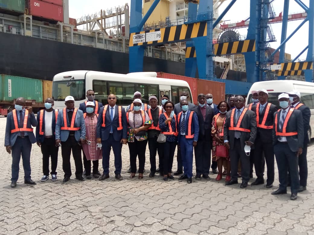 Côte d’Ivoire : Les diplomates ivoiriens visitent les nouvelles installations du Port d’Abidjan
