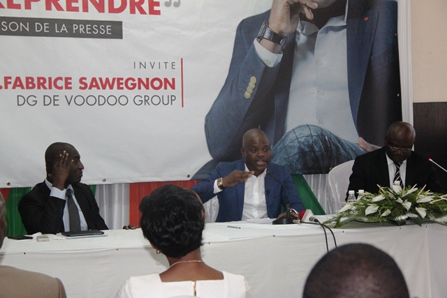 Côte d’Ivoire : 19ème Press club de l’UNJCI  avec  Fabrice Sawegnon