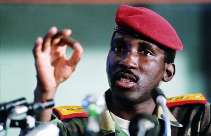Burkina : des manifestants réclament « justice » pour Sankara, 30 ans après sa mort