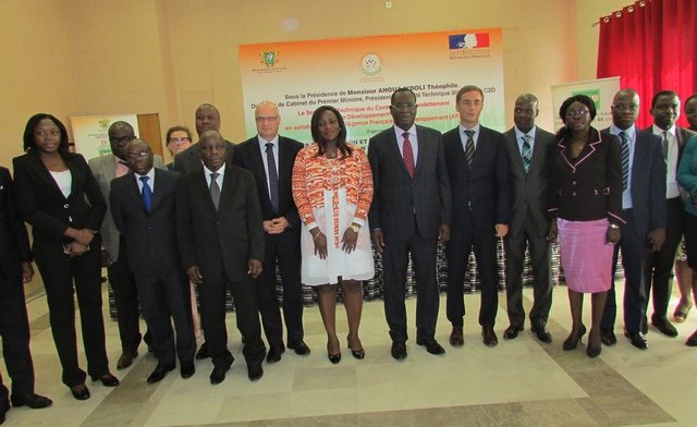 Coopération Côte d’Ivoire / France : Une Session de formation et de sensibilisation des acteurs de passation  de marchés du C2D s’est ouvert