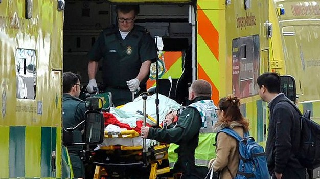 Attentat de Londres : 4 morts, au moins 40 blessés et la piste du terrorisme islamiste privilégiée