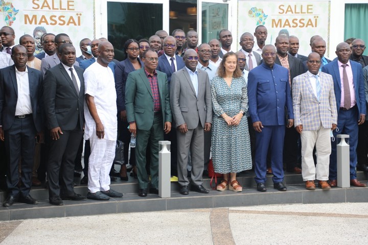 Côte d’Ivoire: le Conseil du Coton et de l’Anacarde développe une synergie d’action avec les différents acteurs de la filière anacarde