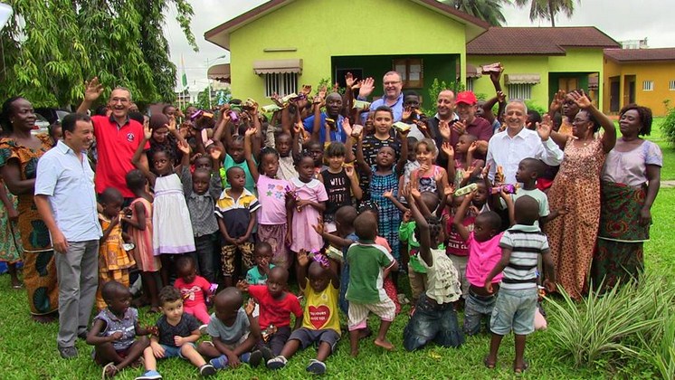 Actions sociale : L’Assemblée du Conseil des Marocains Résidents en Côte d’Ivoire donne le sourire aux enfants de l’orphelinat SOS d’Abobo