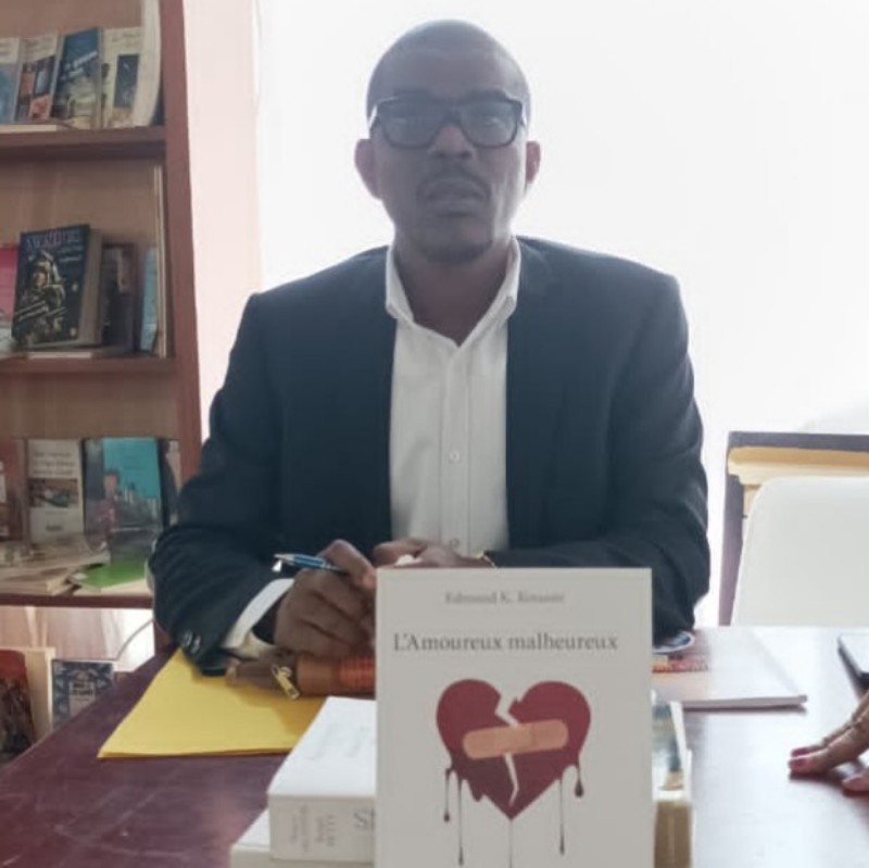 SILA 2022 : l'écrivain Edmond kouassi trace la trajectoire de la réussite scolaire