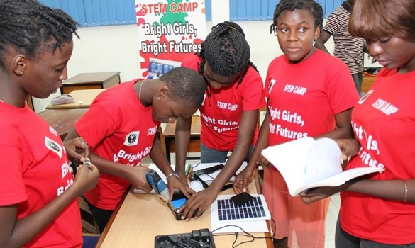 Côte d'Ivoire: L’Ambassade des Etats-Unis encourage les jeunes filles à choisir les matières scientifiques