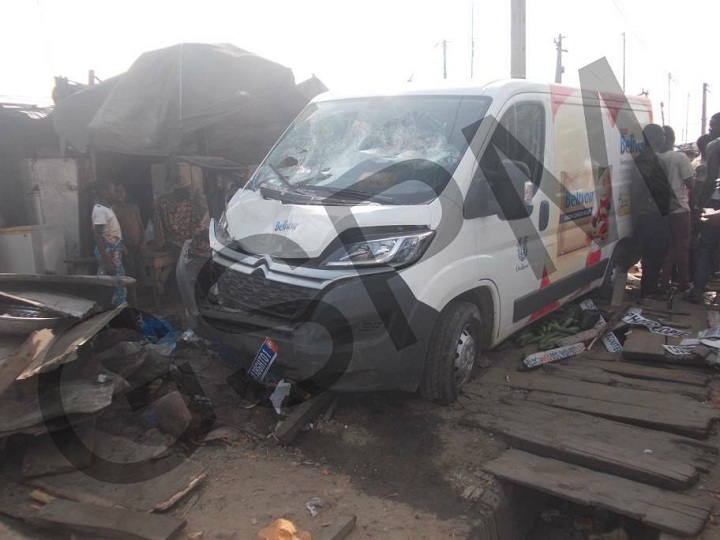 Trois morts et huit blessés après la course folle d'un camion à Attécoubé