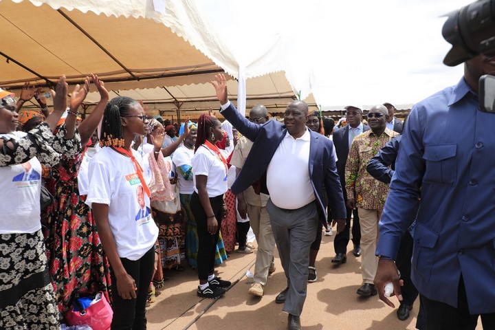 Filières coton et anacarde : plus de 70 000 producteurs rendent un hommage mérité  à SEM Alassane Ouattara