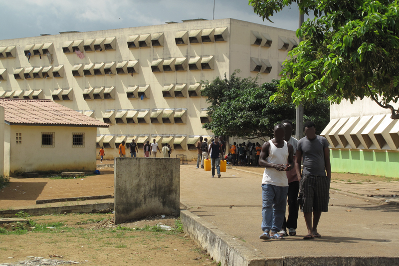 Grâce présidentielle : Plus de 3 000 prisonniers recouvrent la liberté en Côte d'Ivoire