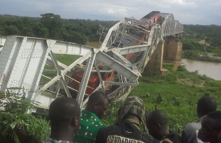 Côte d’Ivoire: Affaissement d’un pont ferroviaire au passage d’un train