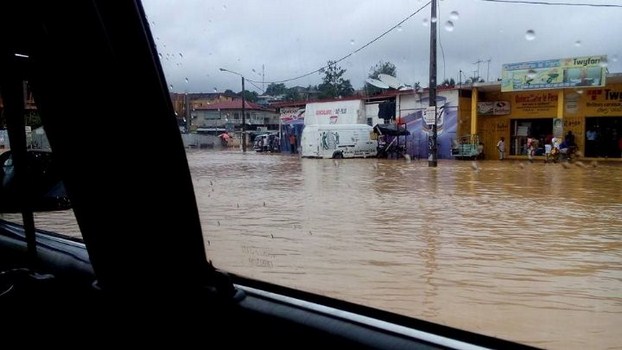 Côte d'Ivoire: Saison des pluies: riches et pauvres sous la menace des inondations à Abidjan