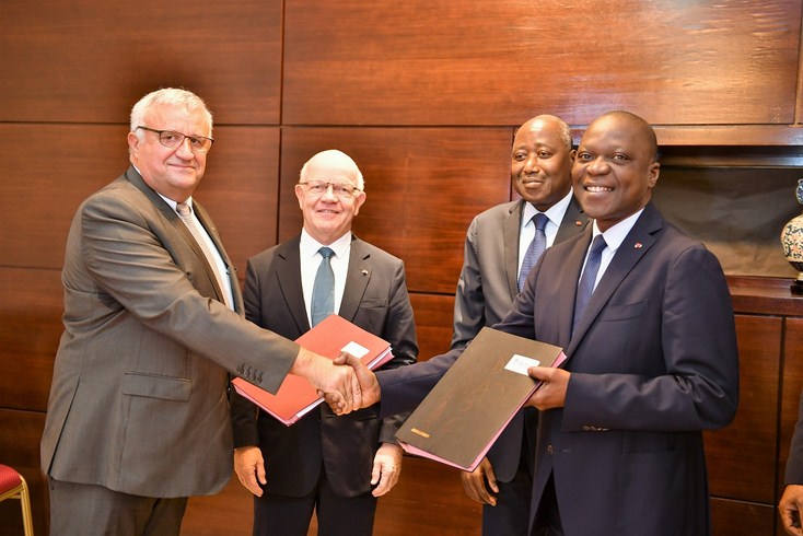 Métro d’Abidjan: signature d'un protocole d'accord pour le démarrage des travaux de la ligne 1